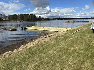 Nybyggd brygga